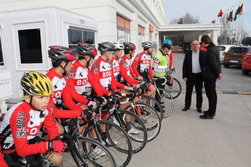 Başkan Salman Bisikletçileri Çanakkaleye Uğurladı