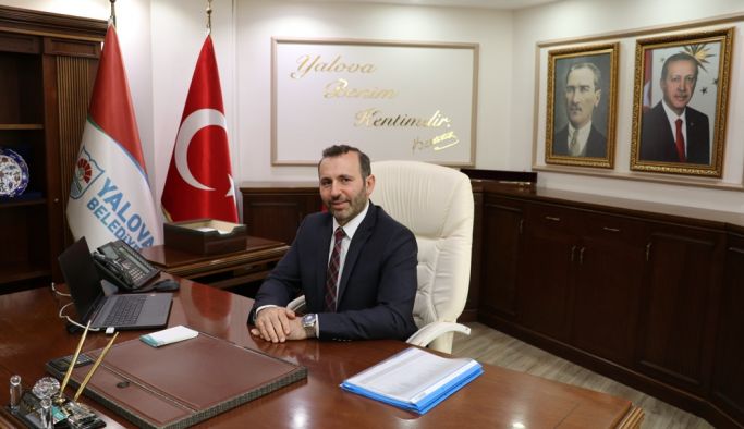 Tutuk, “Her birey Gazi Mustafa Kemal Atatürk’ü örnek almalı”