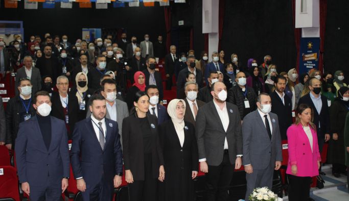 AK Parti "Teşkilat Akademisi Eğitim Programı" düzenlendi