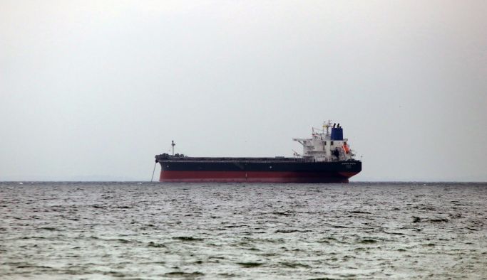 Ukrayna açıklarında füze isabet eden gemi Yalova açıklarına demirletildi