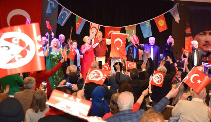 Çınar’ın Gölgesinde Türk Dünyası Konseri müzik ziyafeti sundu