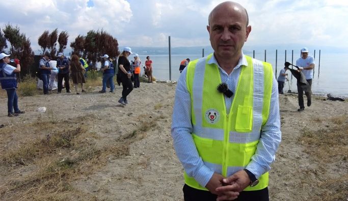 Altınova Hersek Plajı’nda çevre temizliği seferberliği