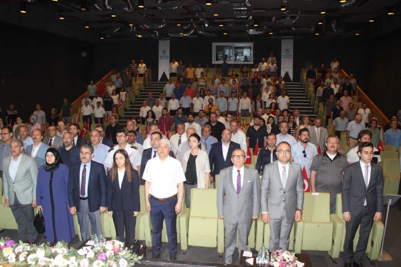 15 Temmuz Demokrasi Şehitleri Raif Dinçkök Kültür Merkezi'nde anıldı 